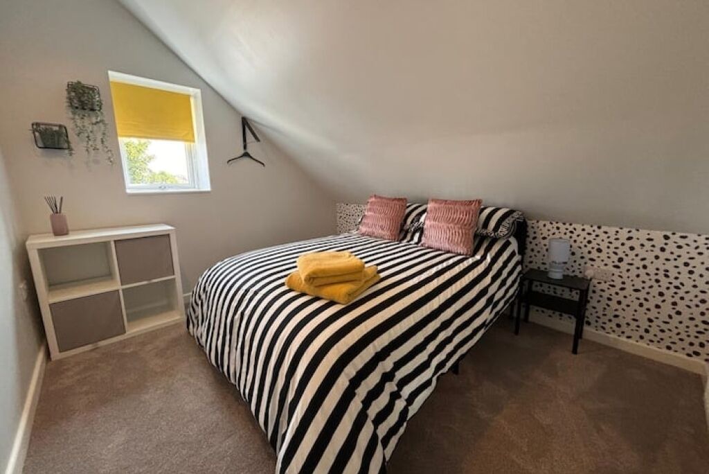 Photo of Bedroom in Gravesend