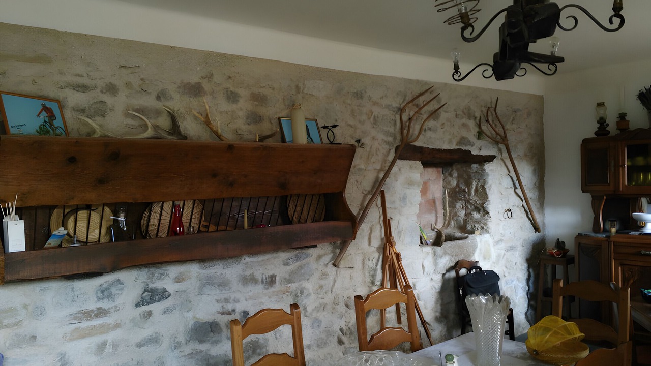 Photo of Others in Revest-des-Brousses