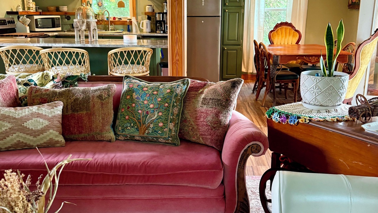 Photo of Livingroom in Eureka Springs