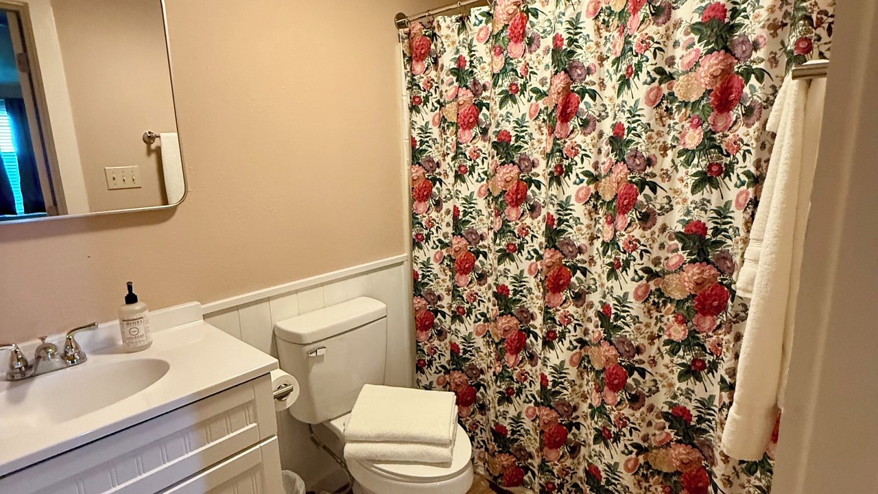 Photo of Bathroom in Eureka Springs