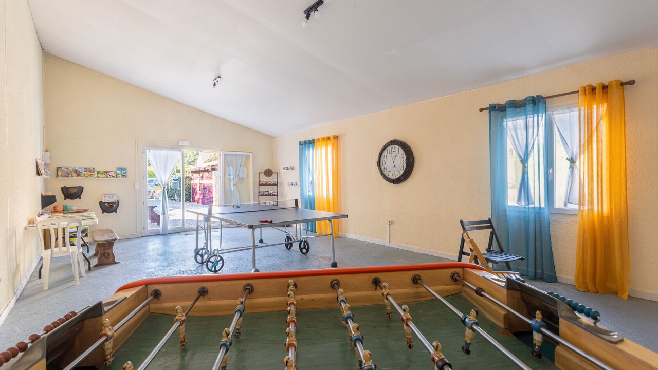 Photo of Bedroom in Roquefort-des-Corbieres