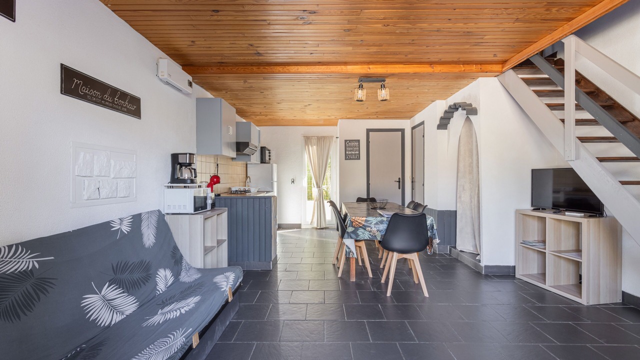 Photo of Livingroom in Roquefort-des-Corbieres