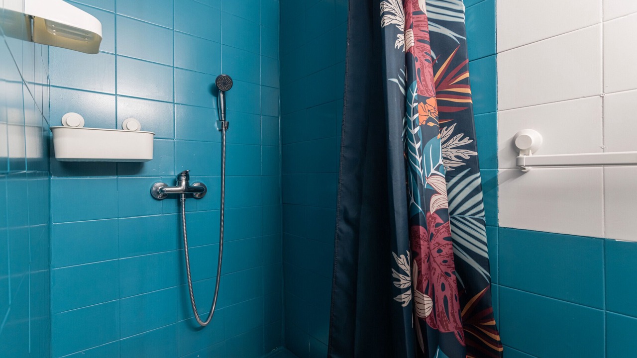 Photo of Bathroom in Roquefort-des-Corbieres