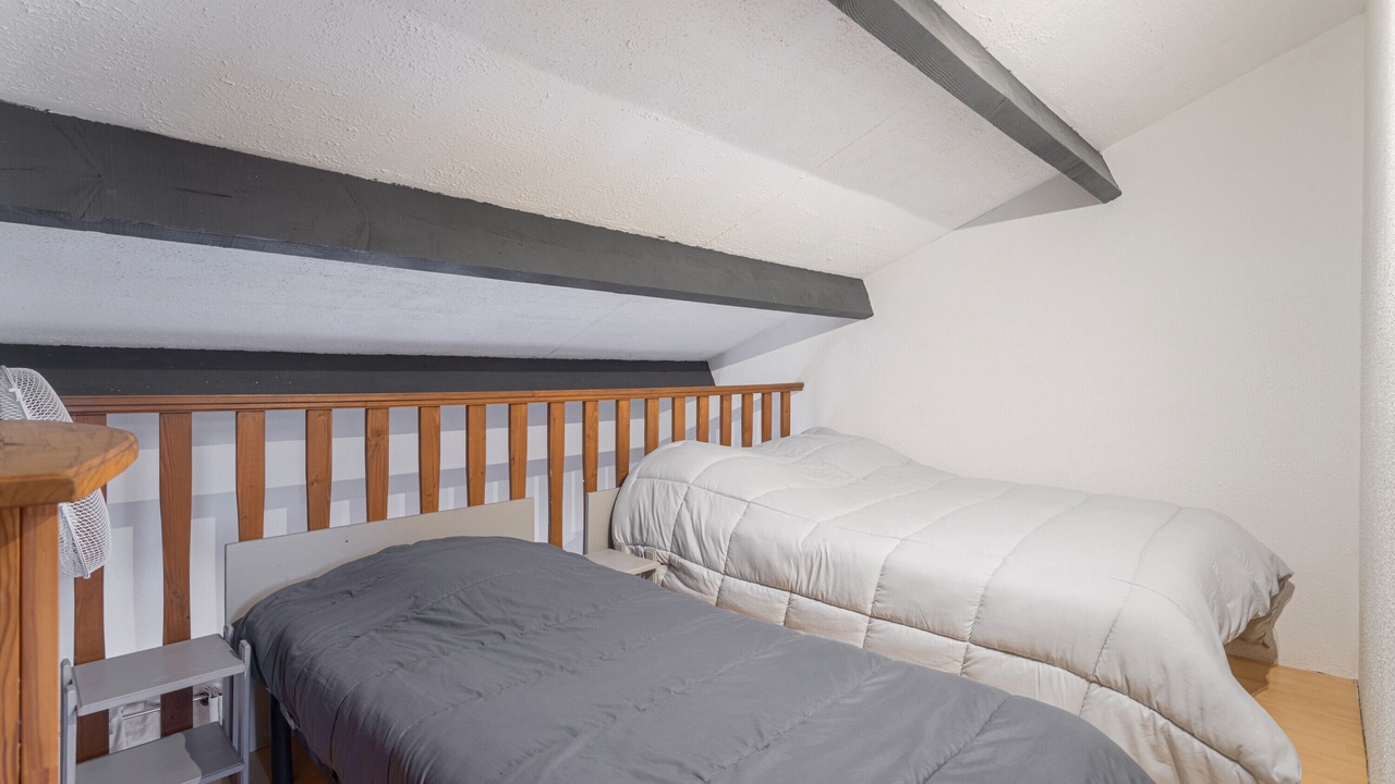 Photo of Bedroom in Roquefort-des-Corbieres
