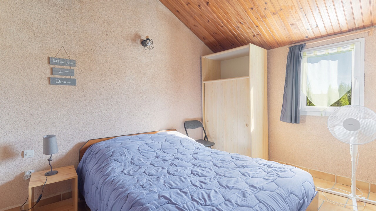 Photo of Bedroom in Roquefort-des-Corbieres