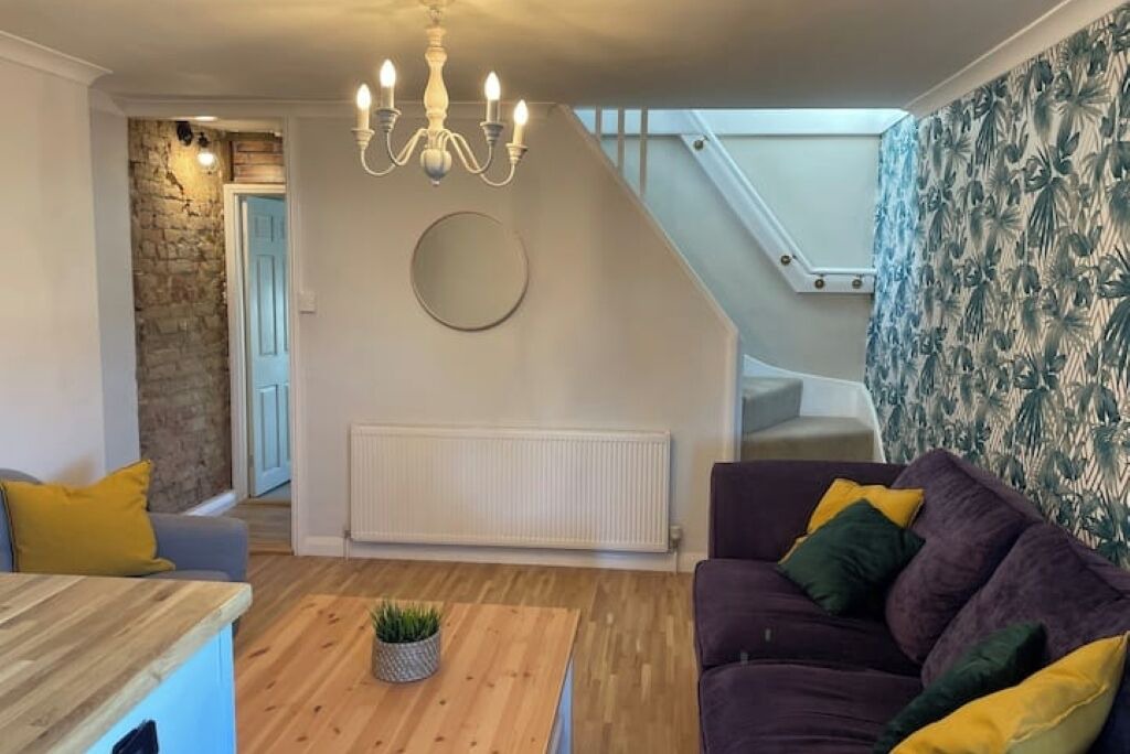 Photo of Livingroom in Gravesend