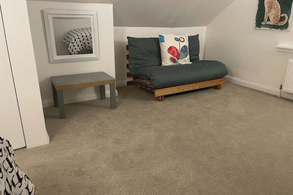 Photo of Livingroom in Gravesend