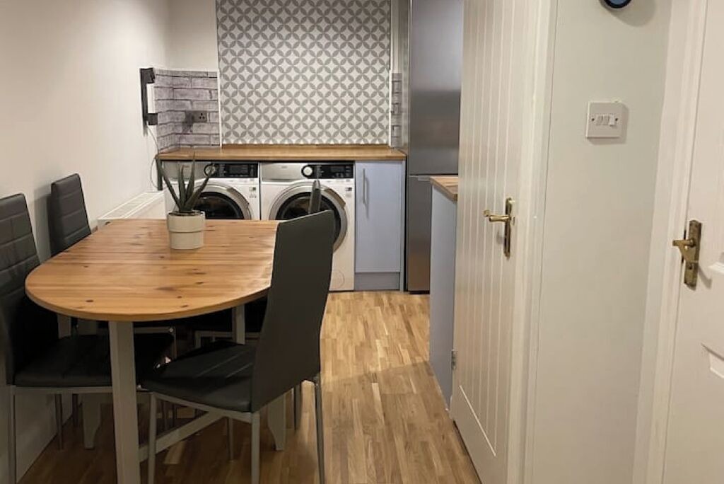 Photo of Others in Gravesend