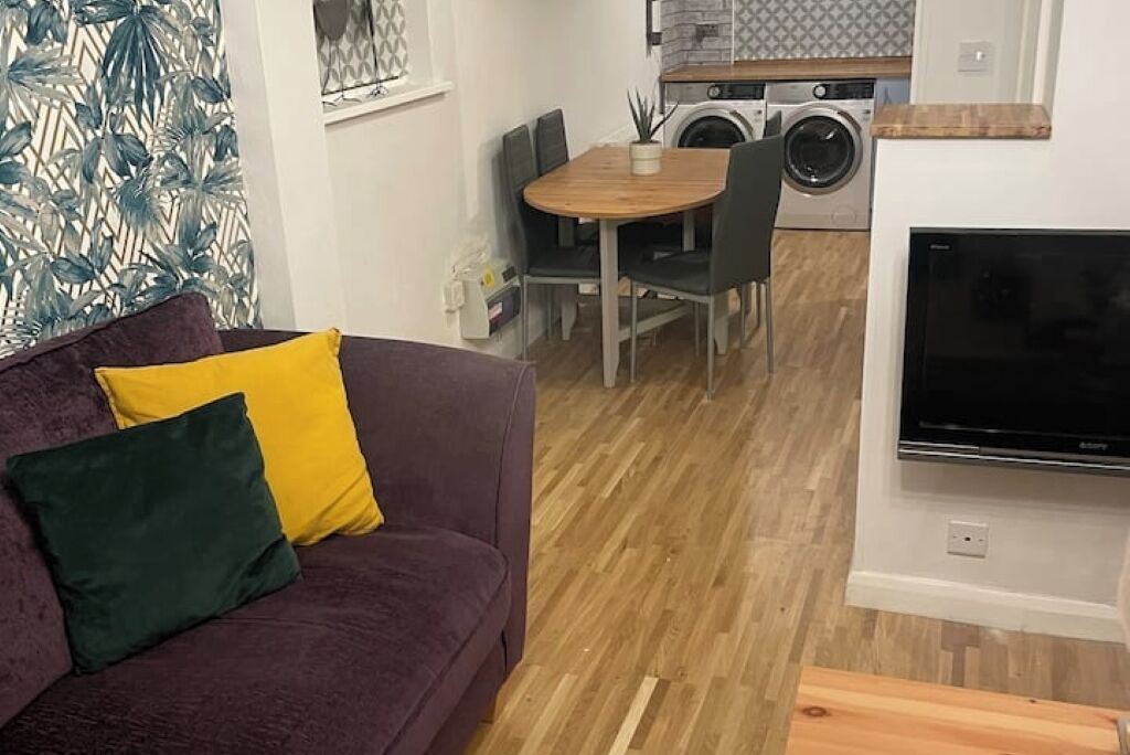 Photo of Others in Gravesend