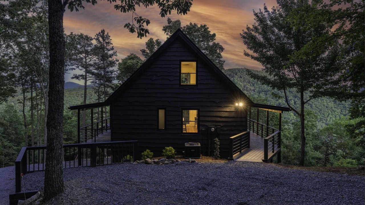 Photo of Outdoor in Morganton