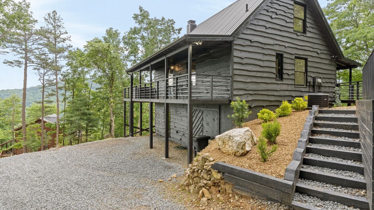 Photo of Outdoor in Morganton