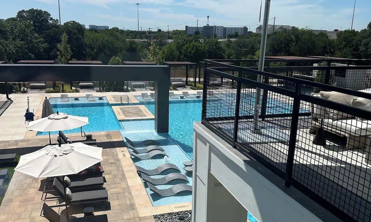 Photo of Outdoor in McNeil