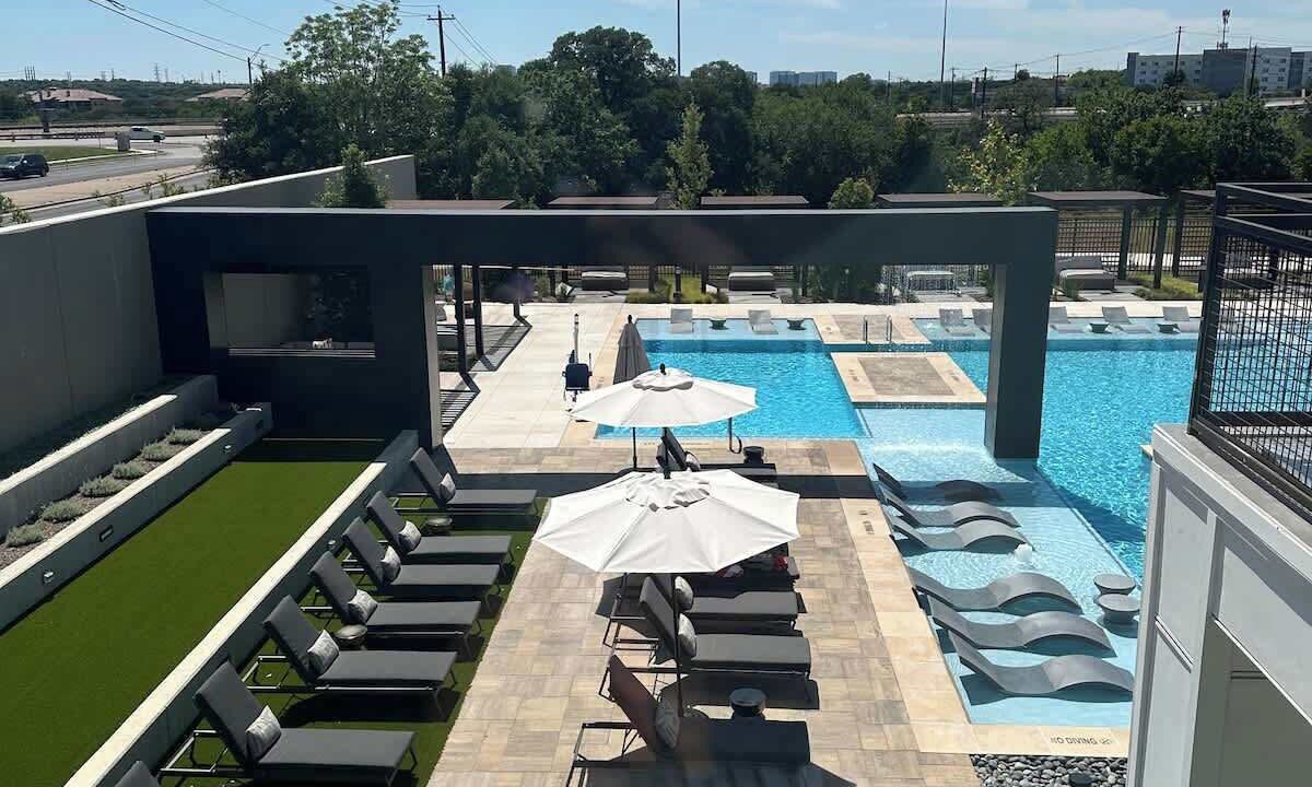Photo of Outdoor in McNeil