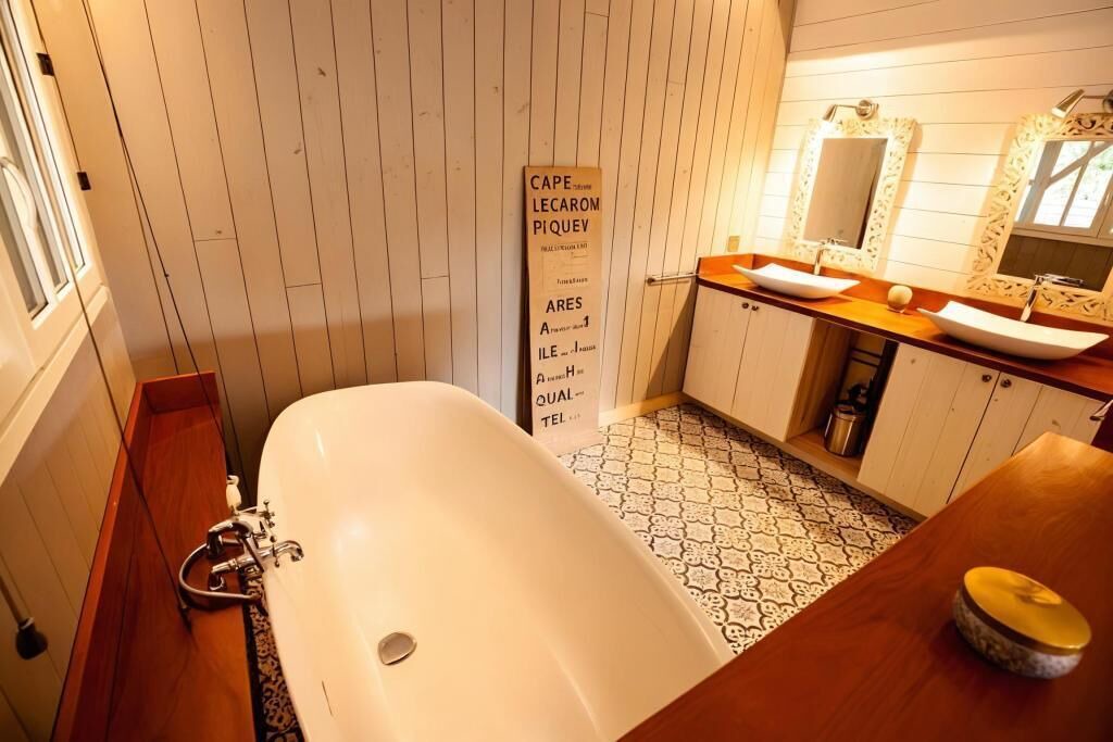 Photo of Bathroom in Le Porge