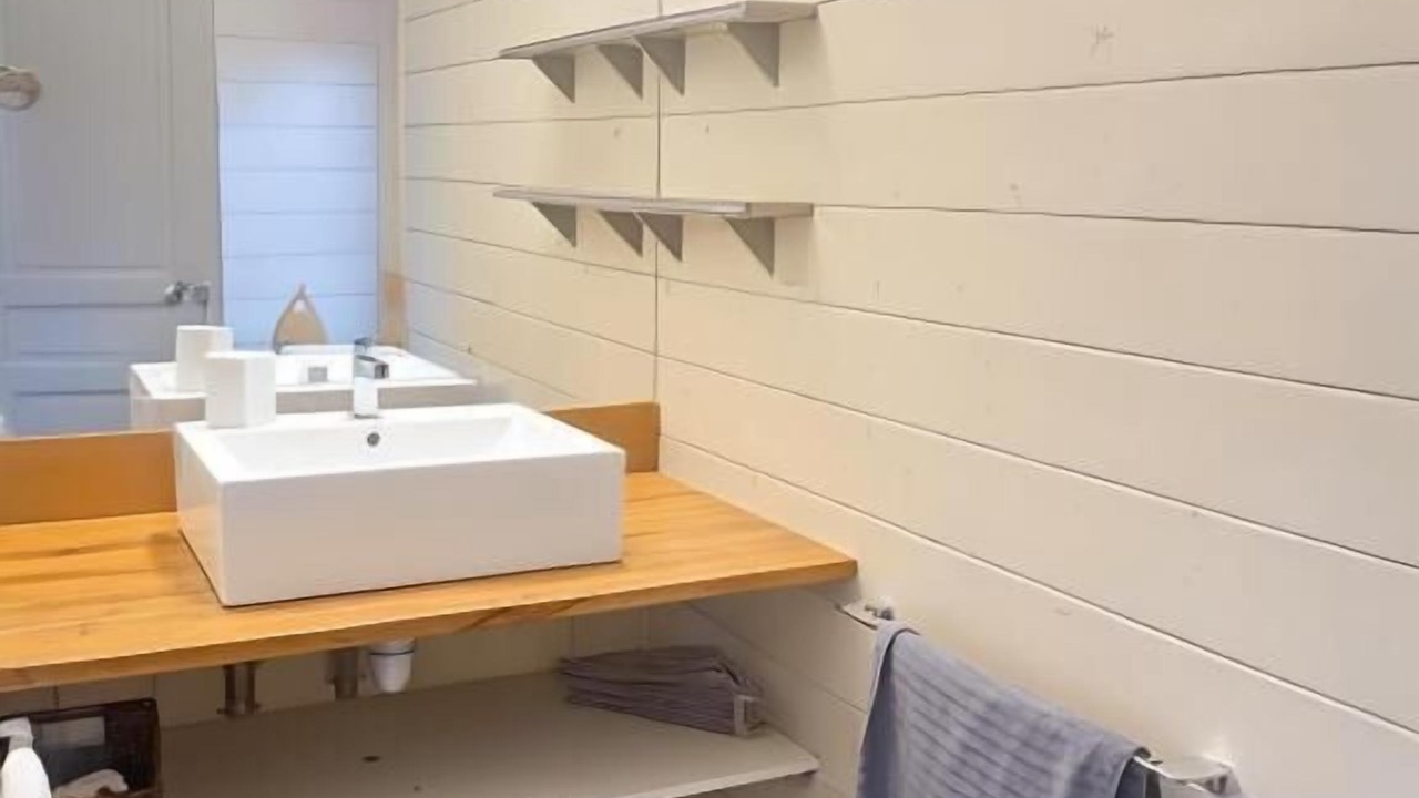 Photo of Bathroom in Le Porge