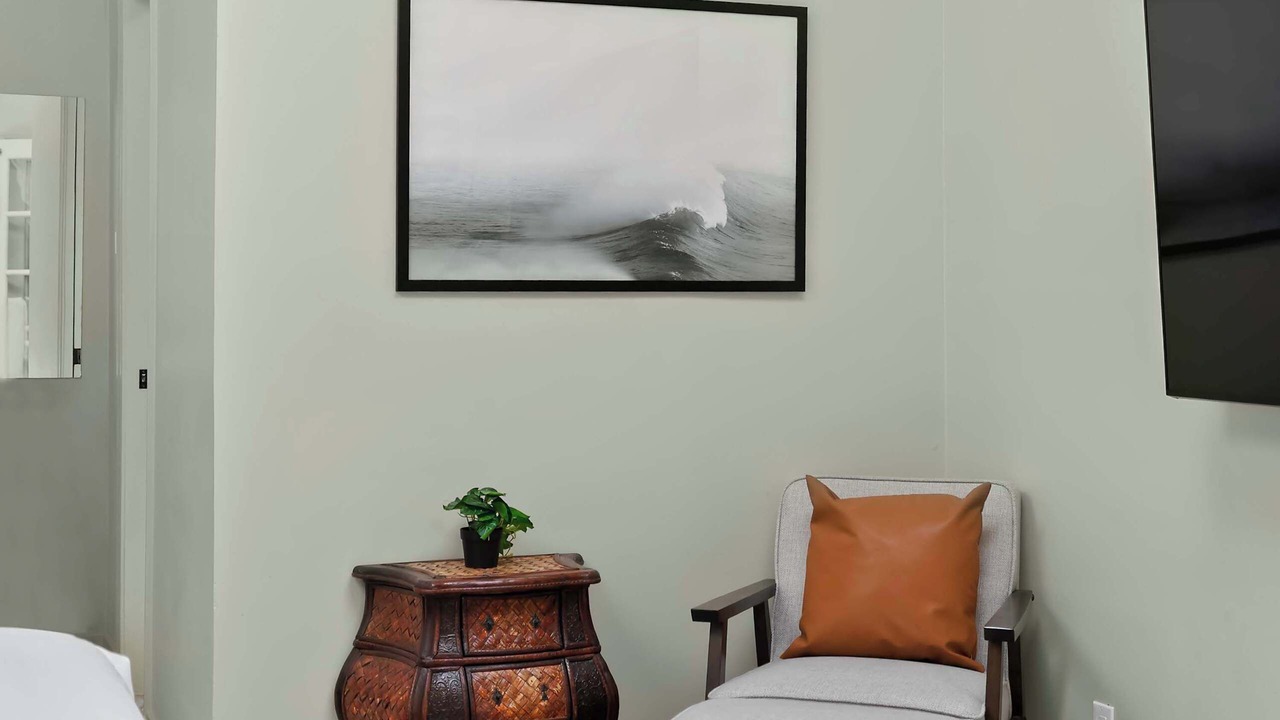 Photo of Bedroom in Marina Peninsula