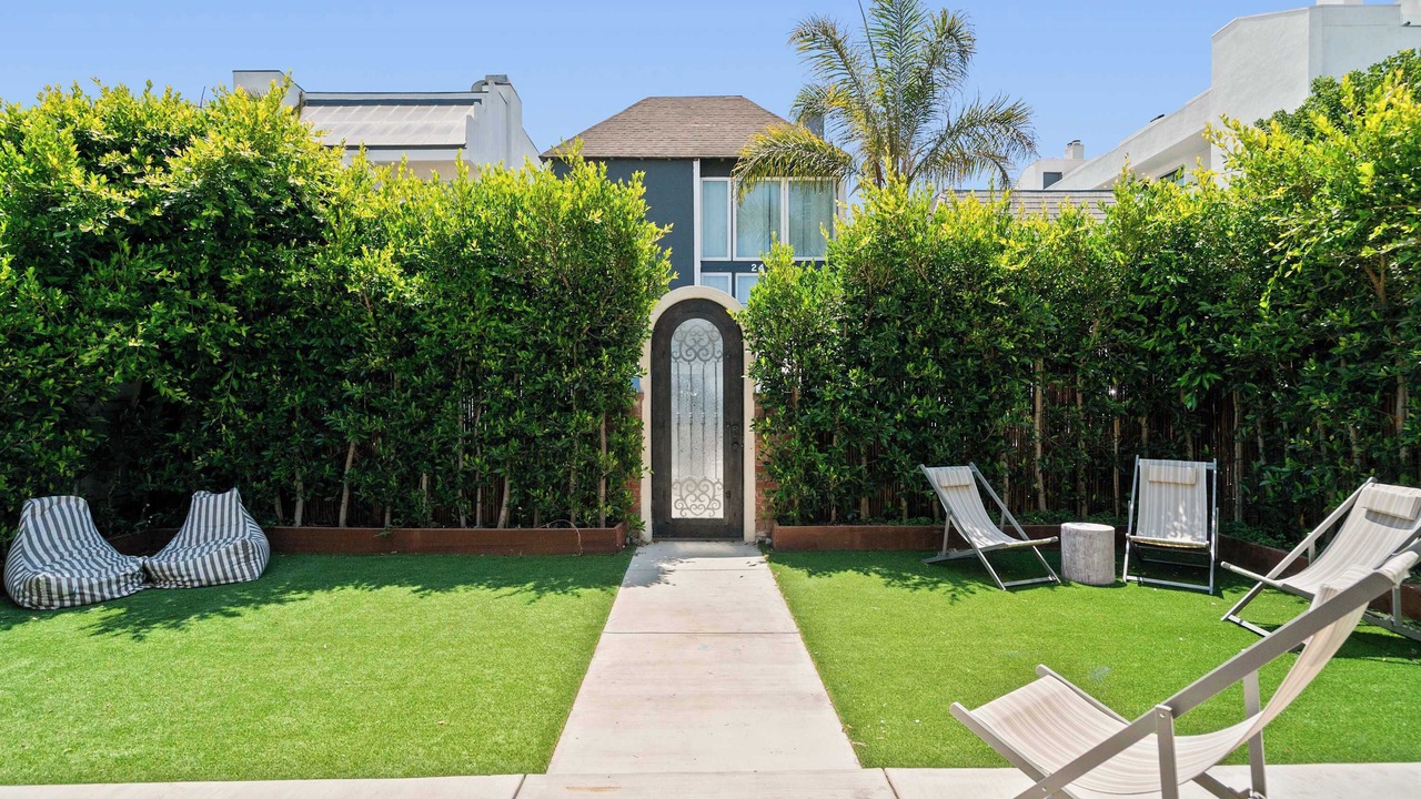 Photo of Outdoor in Marina Peninsula