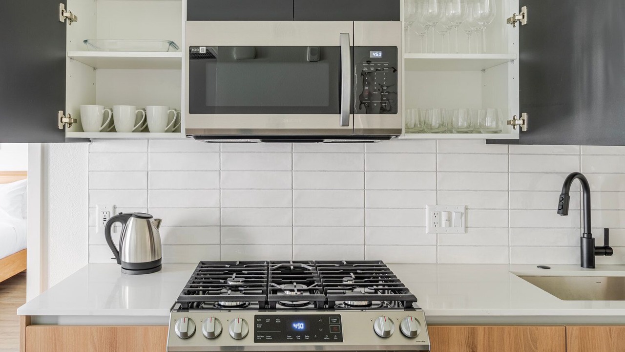 Photo of Kitchen in Newhall