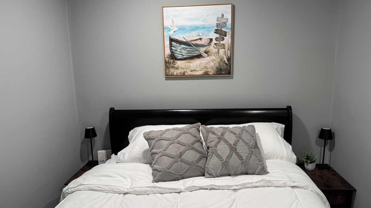 Photo of Bedroom in Elwood