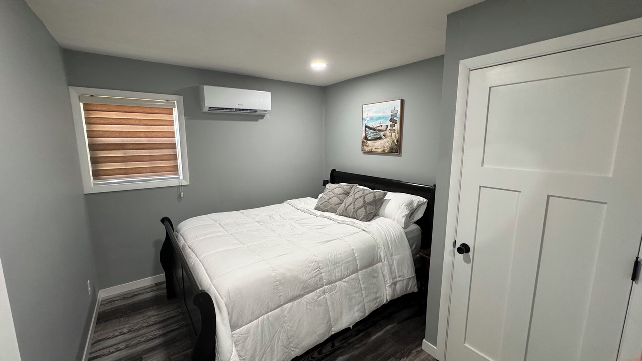 Photo of Bedroom in Elwood