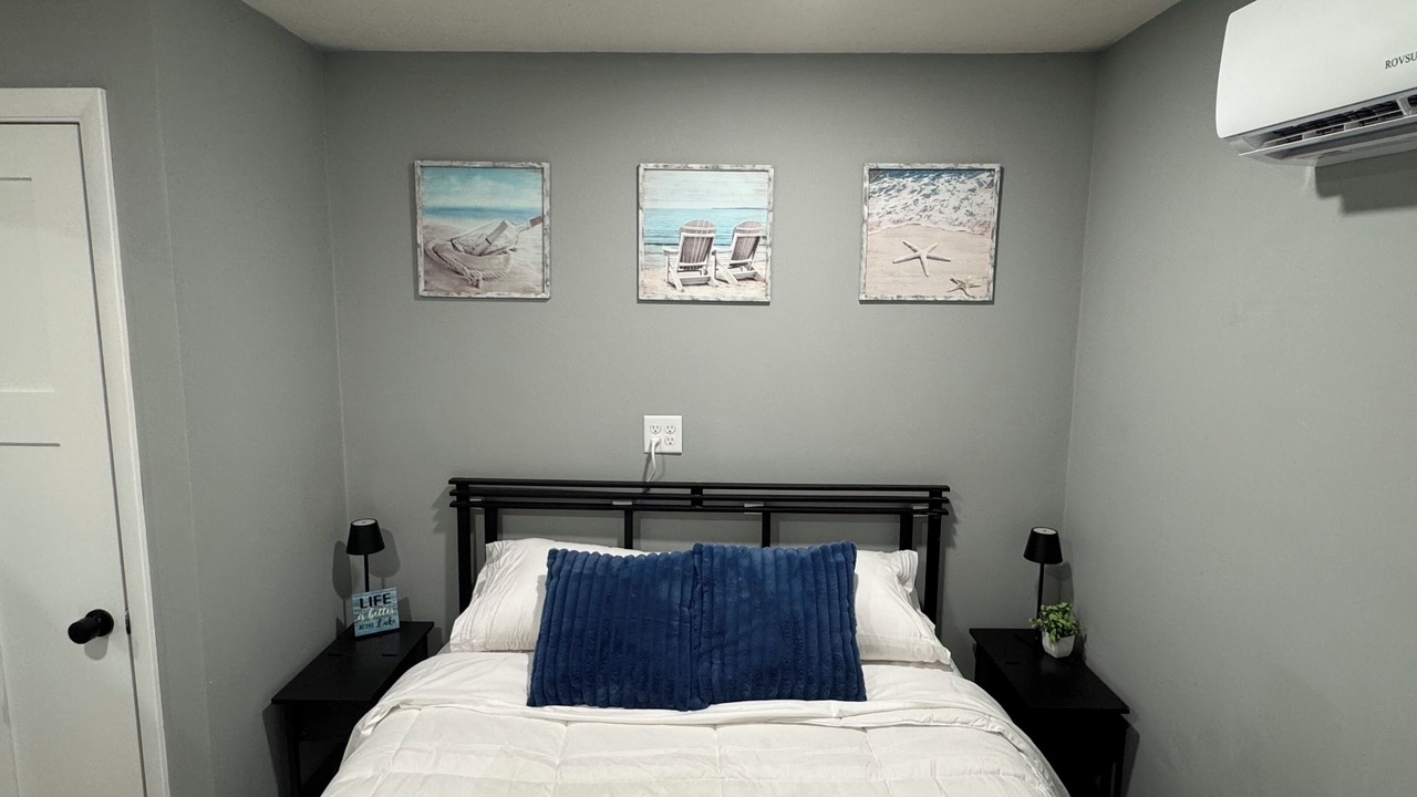 Photo of Bedroom in Elwood