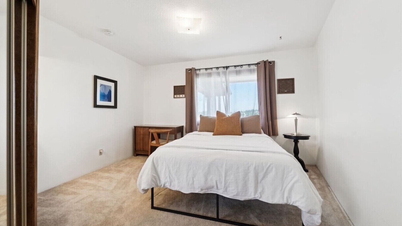 Photo of Bedroom in Gresham