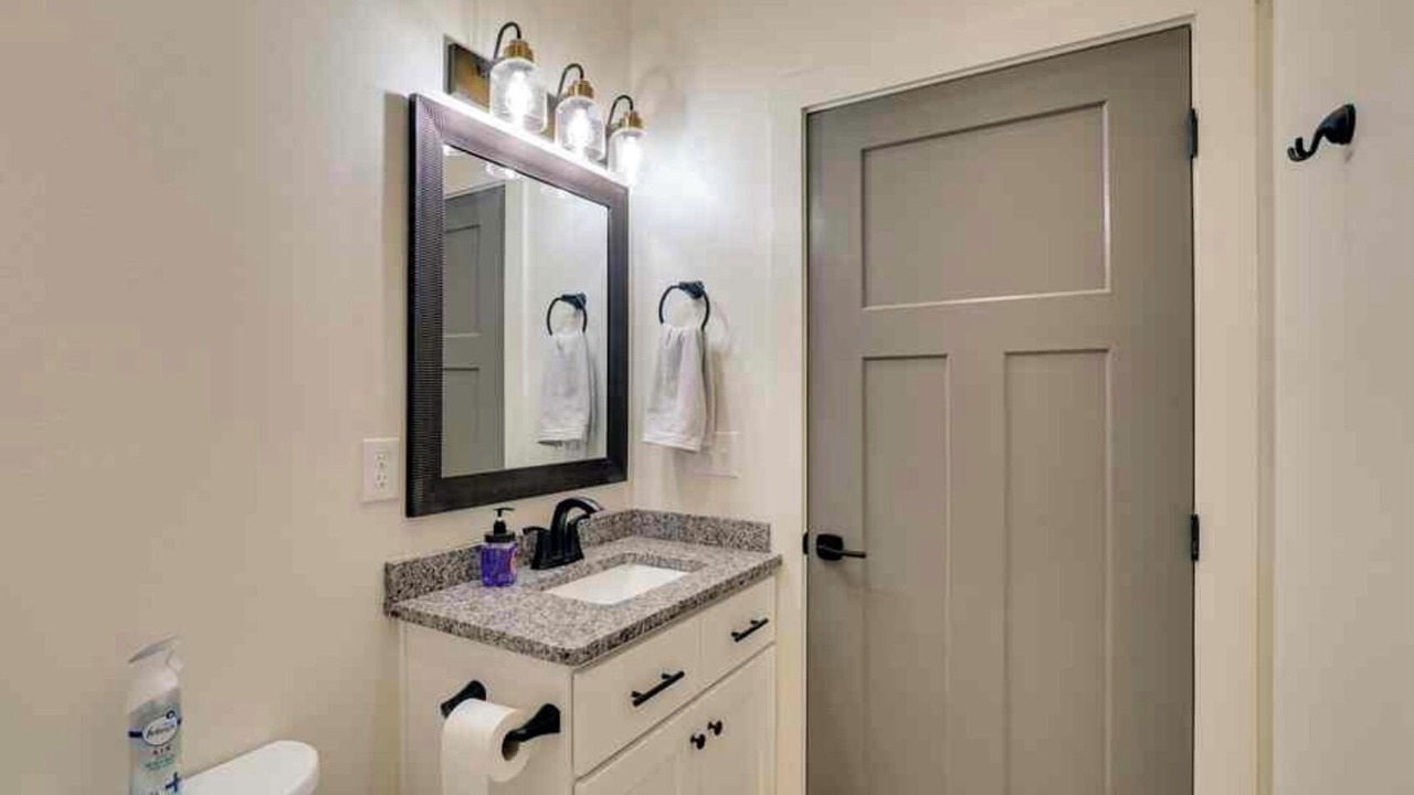 Photo of Bathroom in Crossville