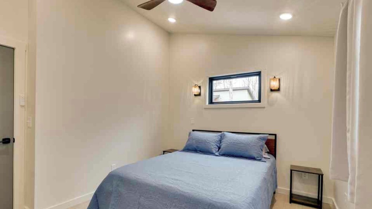 Photo of Bedroom in Crossville