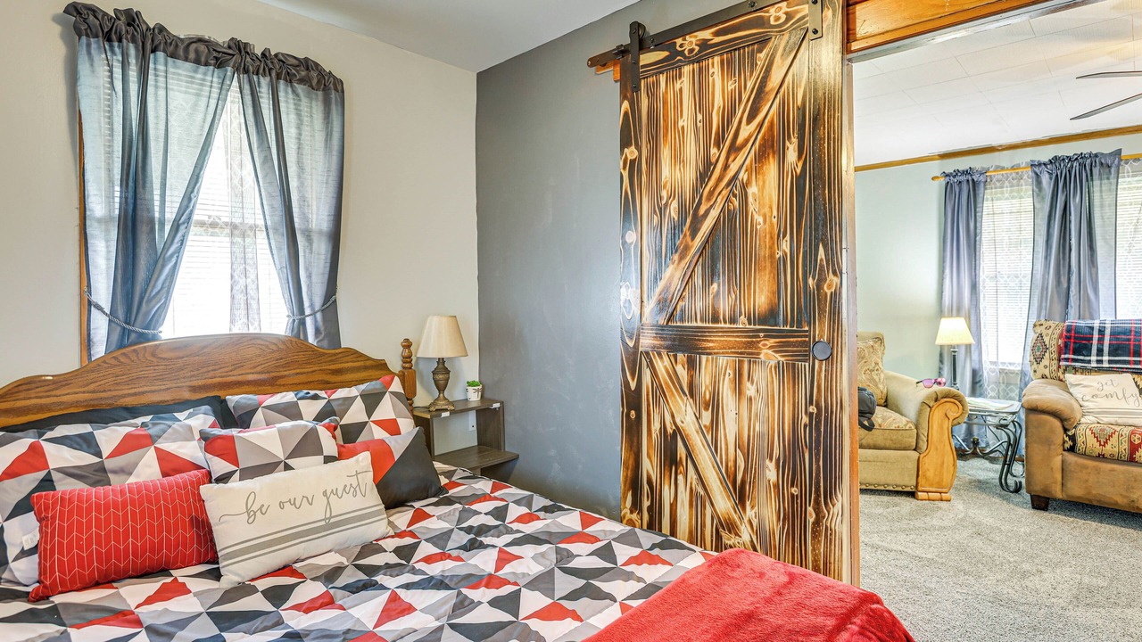 Photo of Bedroom in Belleville