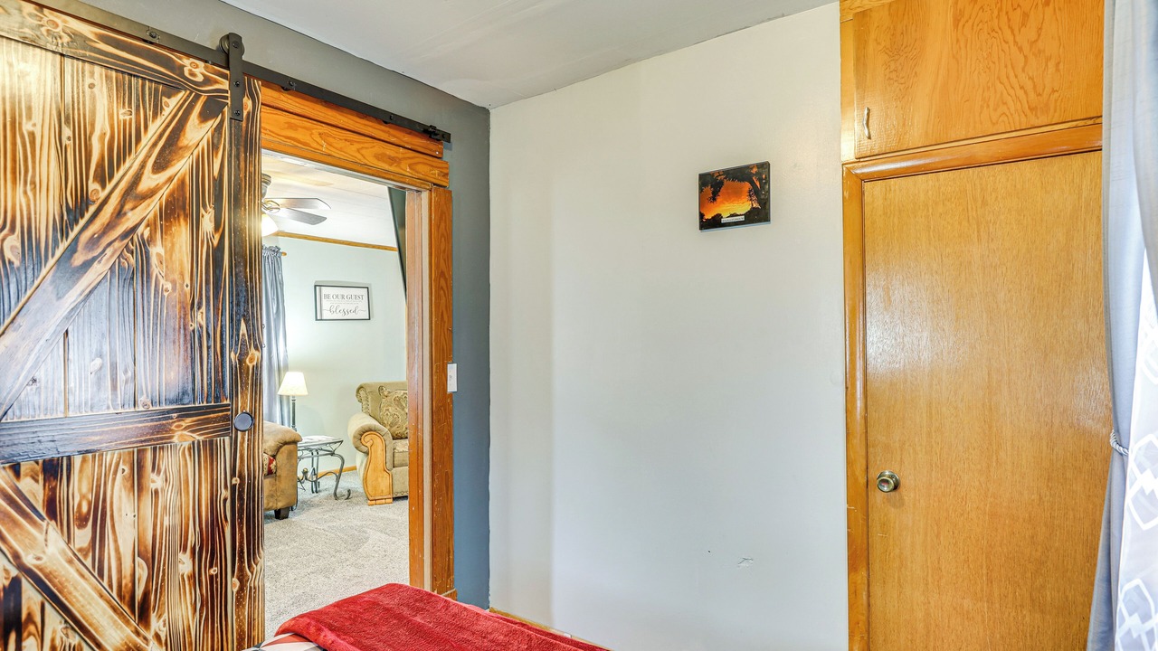 Photo of Bedroom in Belleville