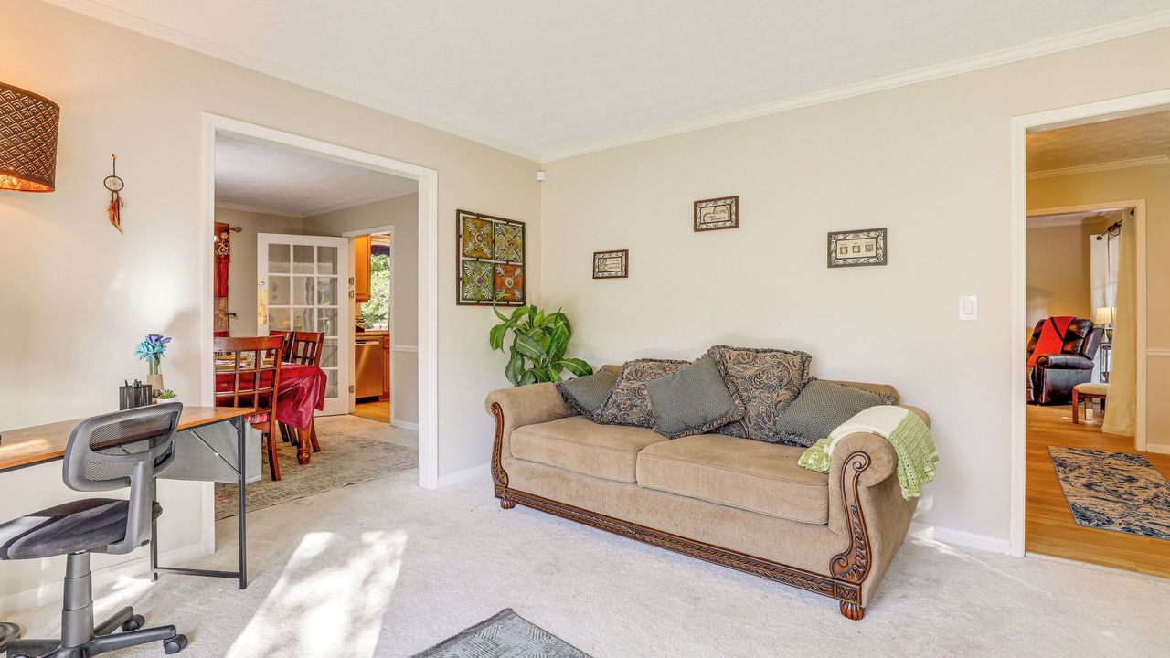 Photo of Livingroom in Snellville