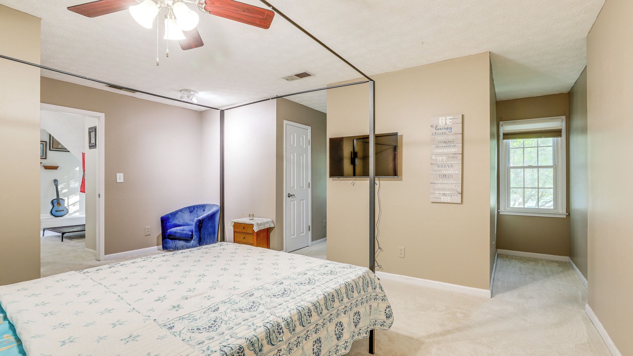 Photo of Bedroom in Snellville