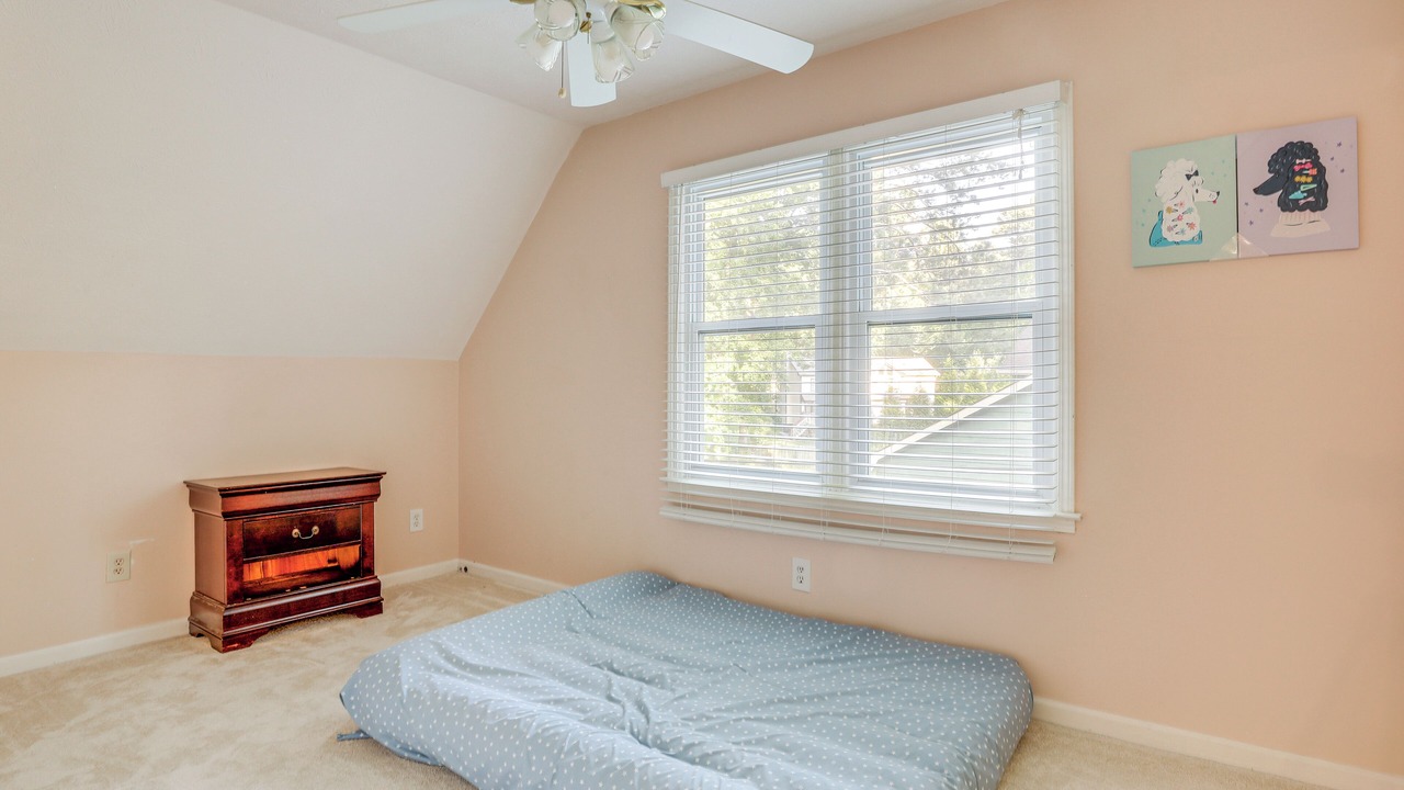 Photo of Bedroom in Snellville