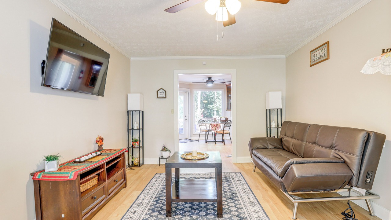 Photo of Livingroom in Snellville