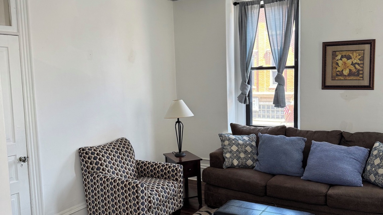 Photo of Livingroom in Danville