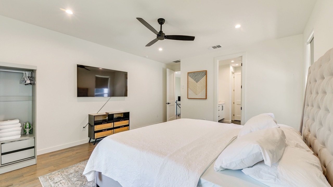 Photo of Bedroom in West Dallas