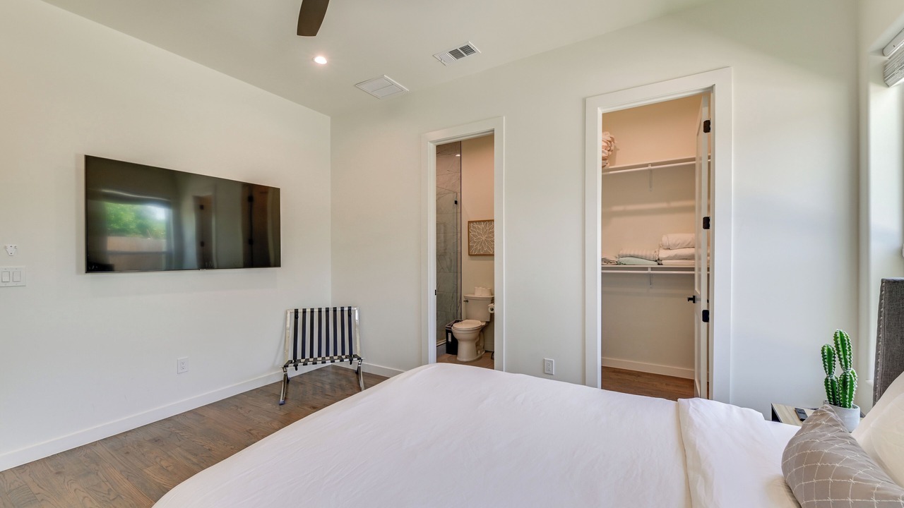 Photo of Bedroom in West Dallas