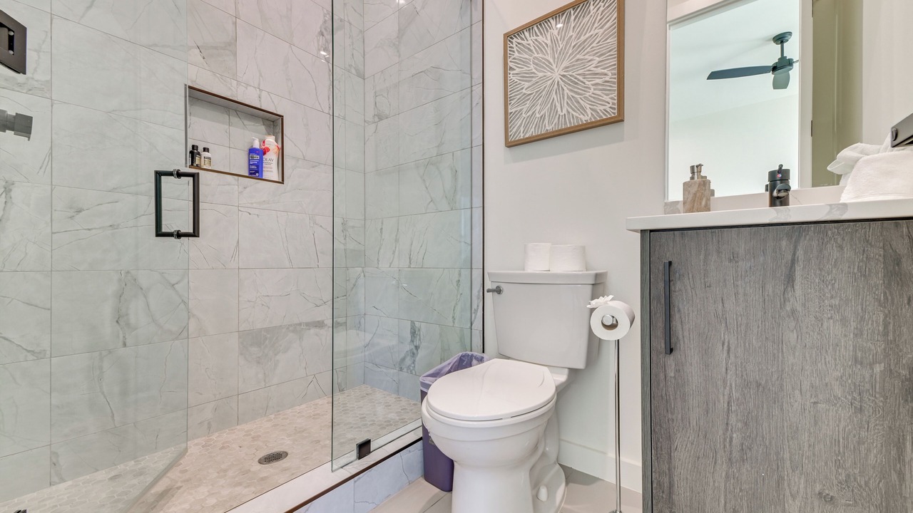 Photo of Bathroom in West Dallas