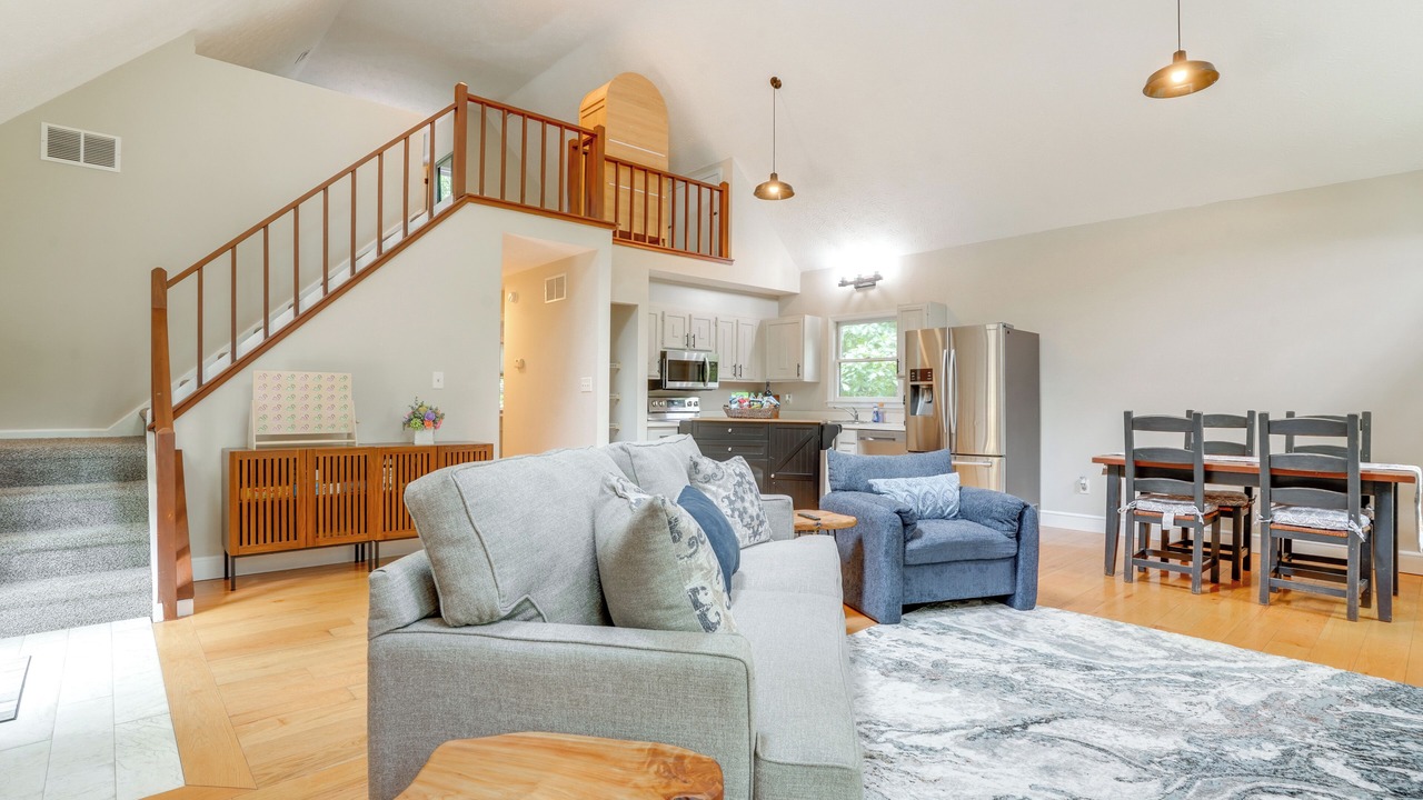 Photo of Bedroom in Lake Monticello