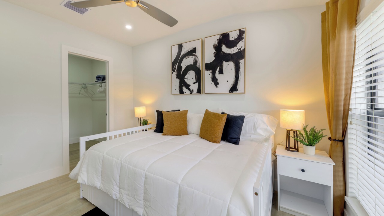 Photo of Bedroom in Miramar