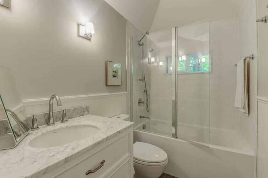 Photo of Bathroom in Innisfil