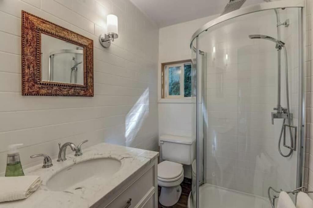 Photo of Bathroom in Innisfil