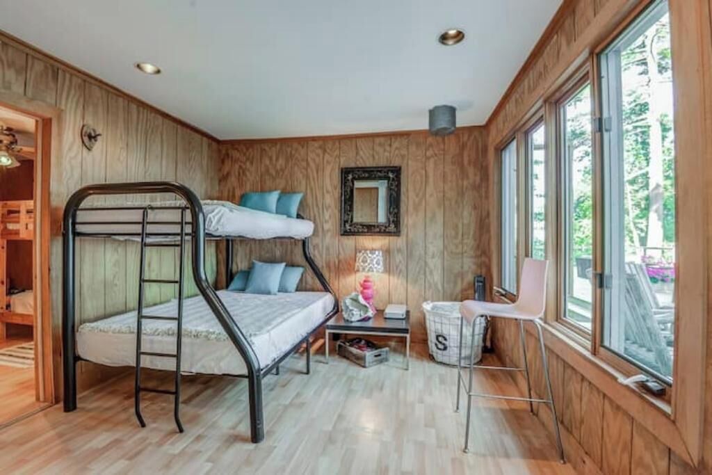 Photo of Bedroom in Innisfil