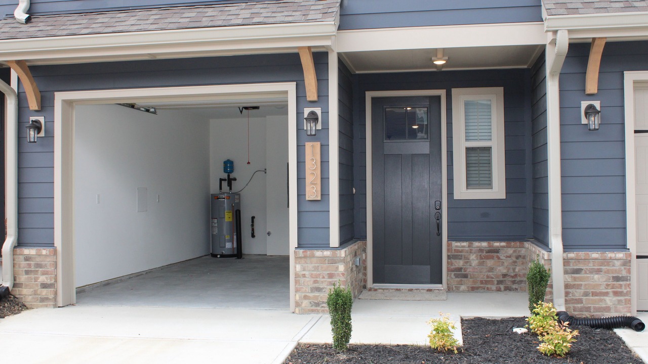 Photo of Outdoor in Alcoa