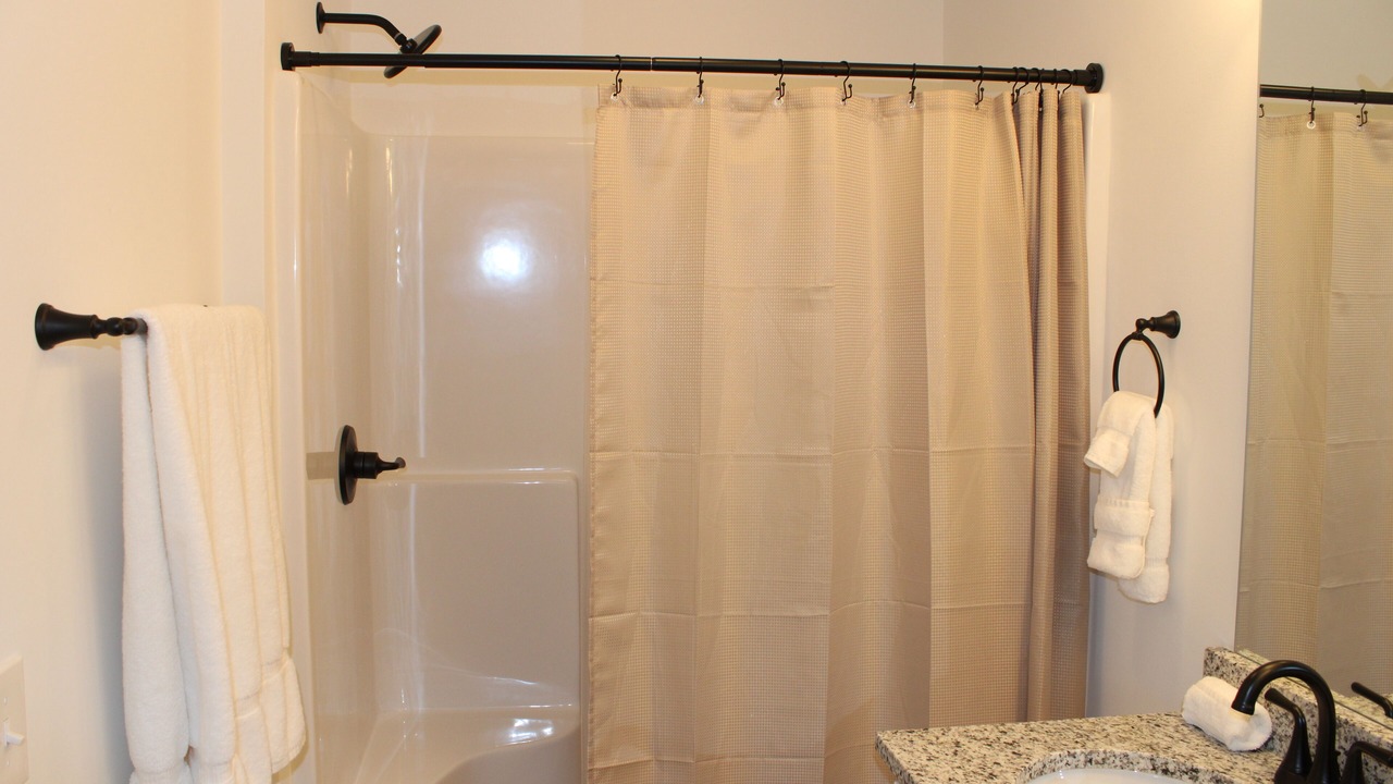 Photo of Bathroom in Alcoa