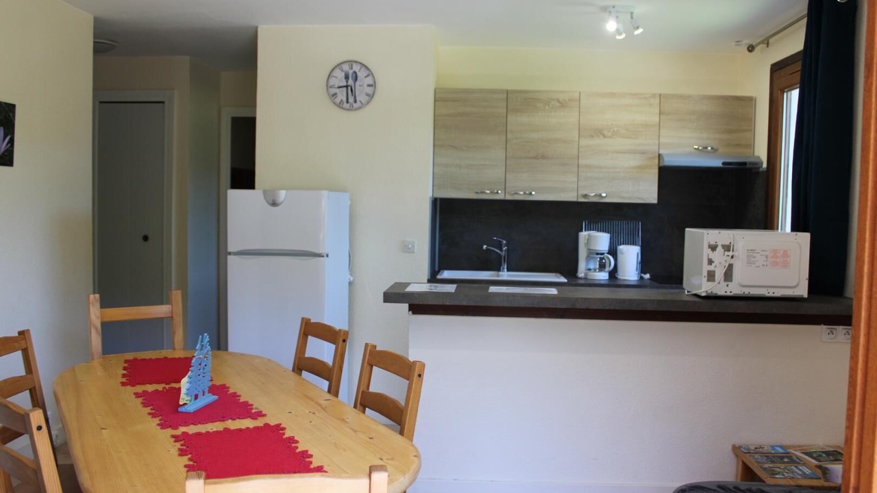 Photo of Kitchen in Roubion
