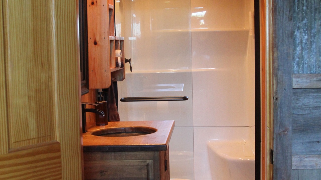 Photo of Bathroom in Martinsville