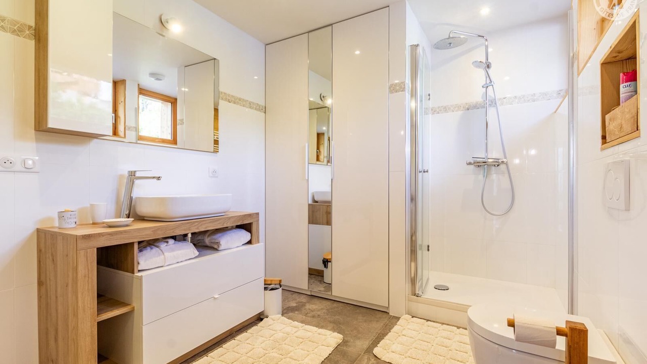 Photo of Bathroom in Albiez-Montrond