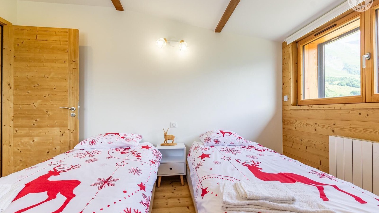 Photo of Bedroom in Albiez-Montrond