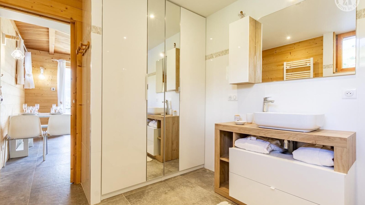 Photo of Bathroom in Albiez-Montrond